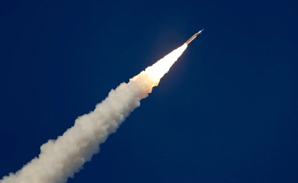 Histórico: despegó Artemis II, la primera misión tripulada que orbitará la Luna luego de más de 50 años