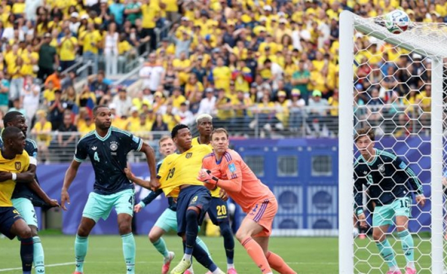 Ecuador hizo historia ante Alemania y pasó a 16avos, mientras que Costa de Marfil clasificó frente a Curazao en el grupo E