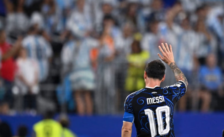 “Eternamente gracias, capitán”: los mensajes que recibió Messi tras anunciar su retiro