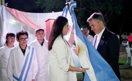 Zdero homenajeó a la centenaria Escuela Rural de Pampa Sommer