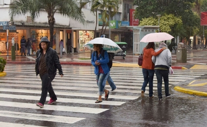 Elevan a naranja el alerta por tormentas para este jueves